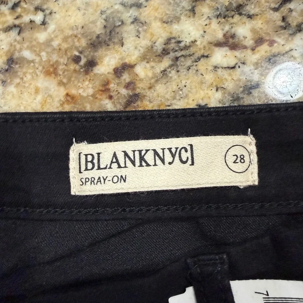 NEW BlankNYC Spray-On Skinny Jeans Nightchild Black Size 28 ws